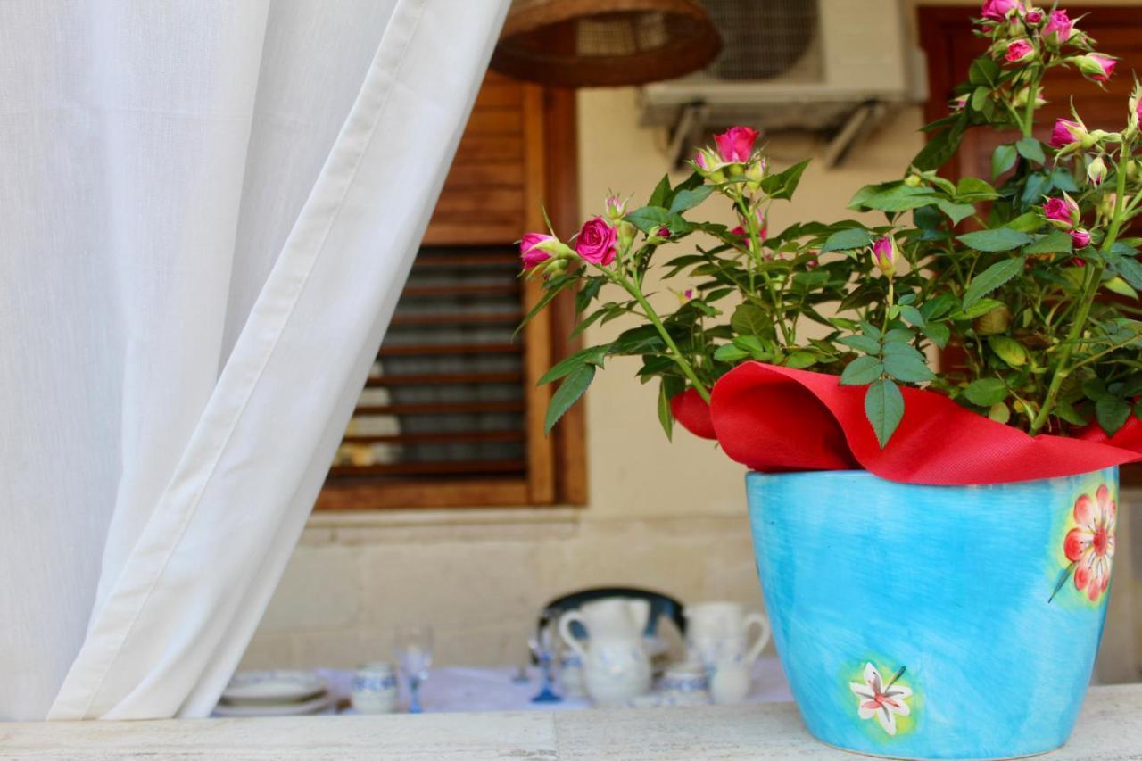 Lo Yacht Hotel Porto Cesareo Exterior photo